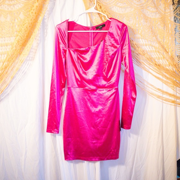 Lulus Dresses & Skirts - Lulu's Vibrant Fuchsia Mini Dress